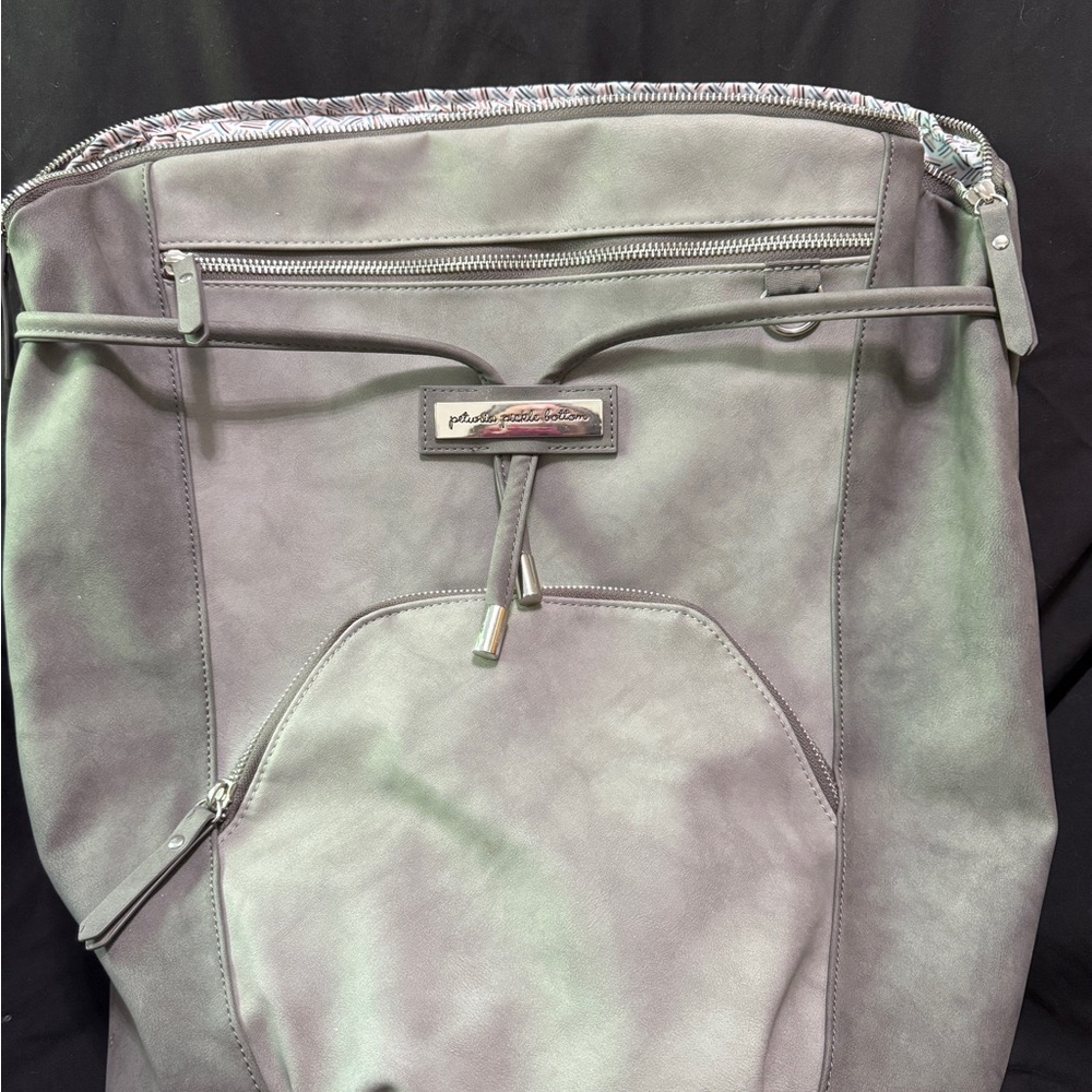 *EUC* Petunia Pickle Bottom diaper bag